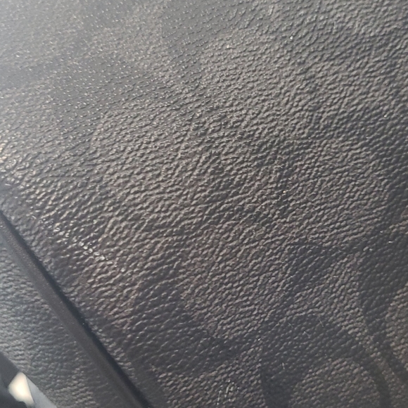 Coach Duffle Bag - Picture 7 of 10